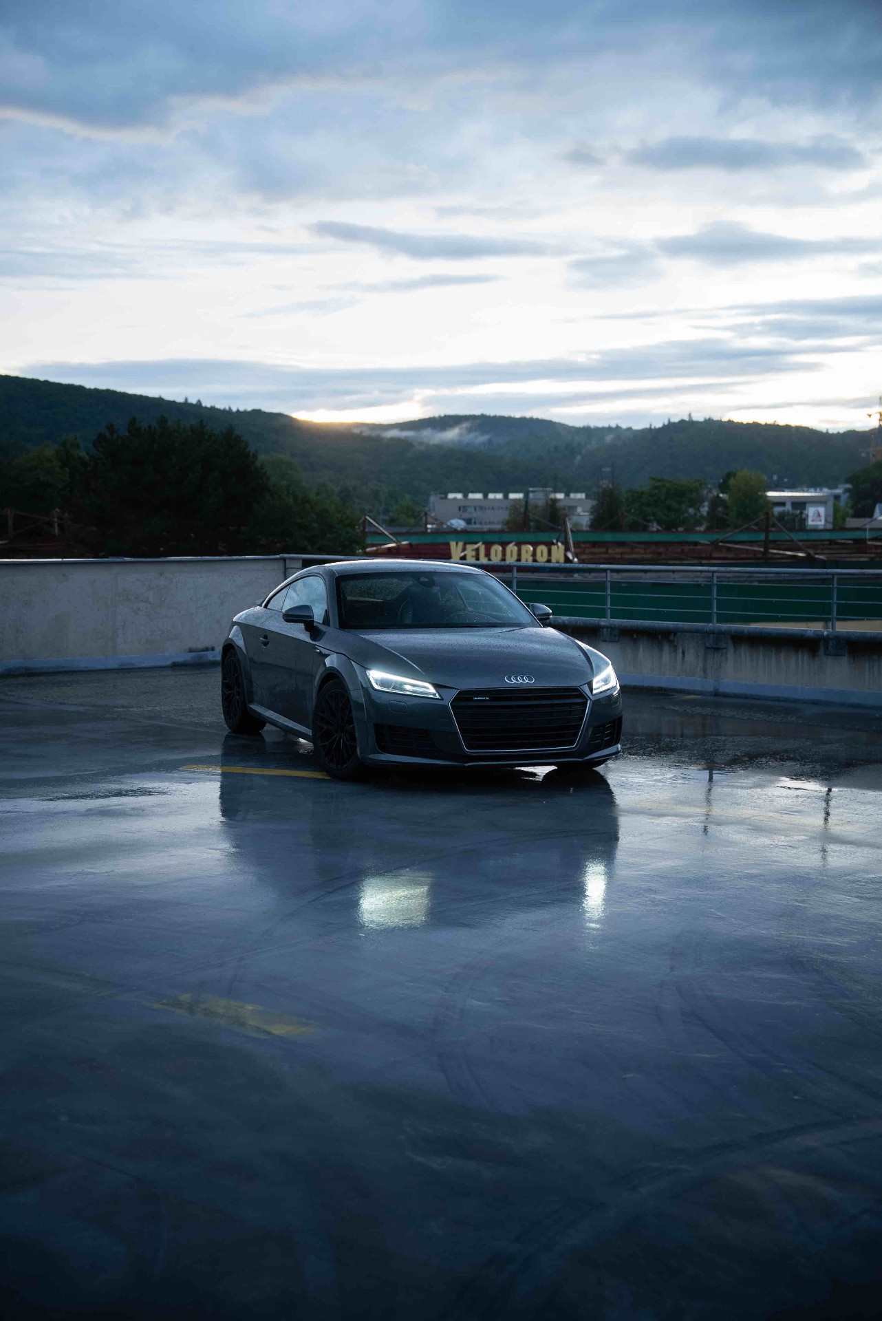 Automotive video